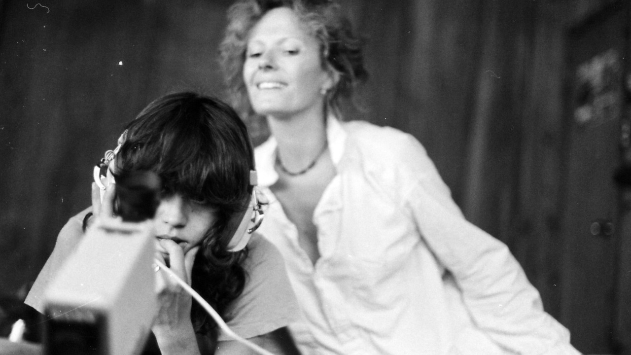 Be pretty and shut up documental 1