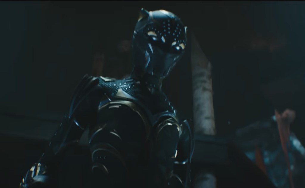 Batallas y diálogos “mediocres”: así la críticas a Black Panther Wakanda Forever