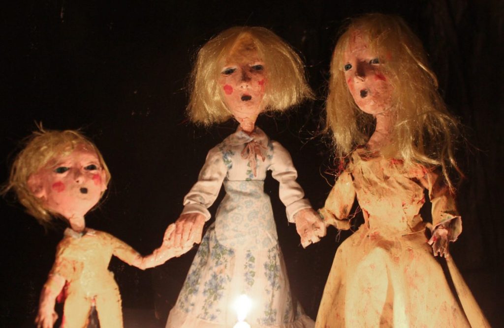 La casa lobo: un cuento de horror político en Latinoamérica