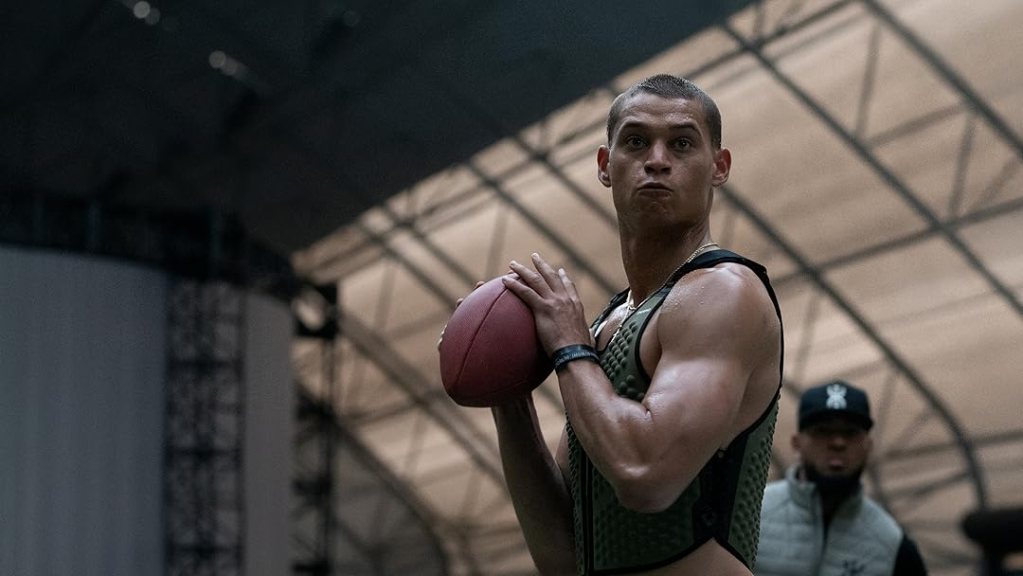 Películas de 2025: 14 estrenos que llegan en octubre a México 1 Películas del 2025 (octubre). 'Him. El Elegido'