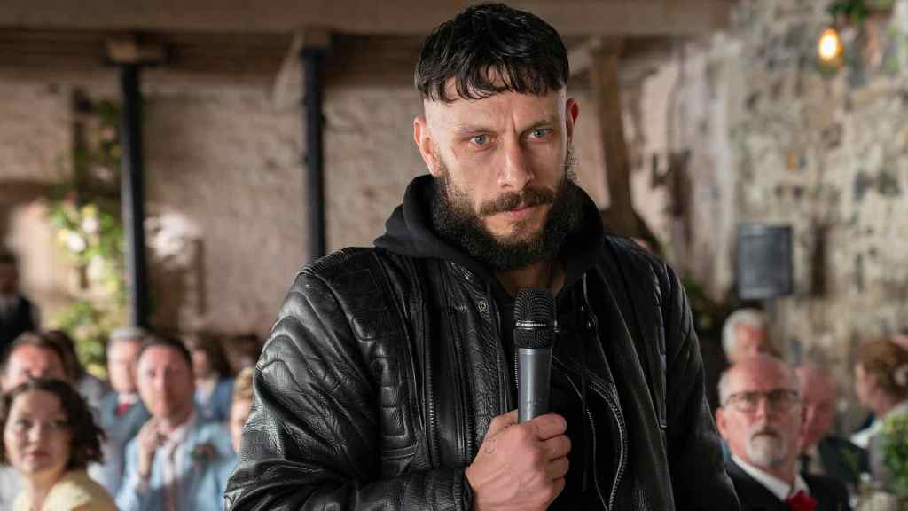 Hombre a Medias: miniserie tan incómoda que se siente como un trauma personal 1 critica de la serie hombre a medias half man